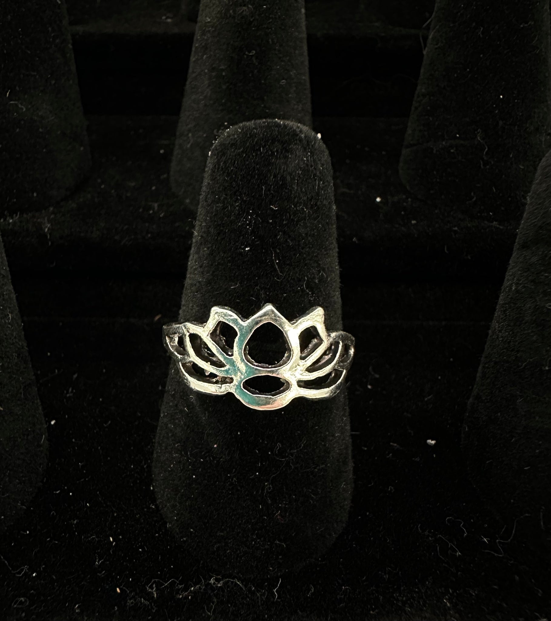 Water Lily Ring