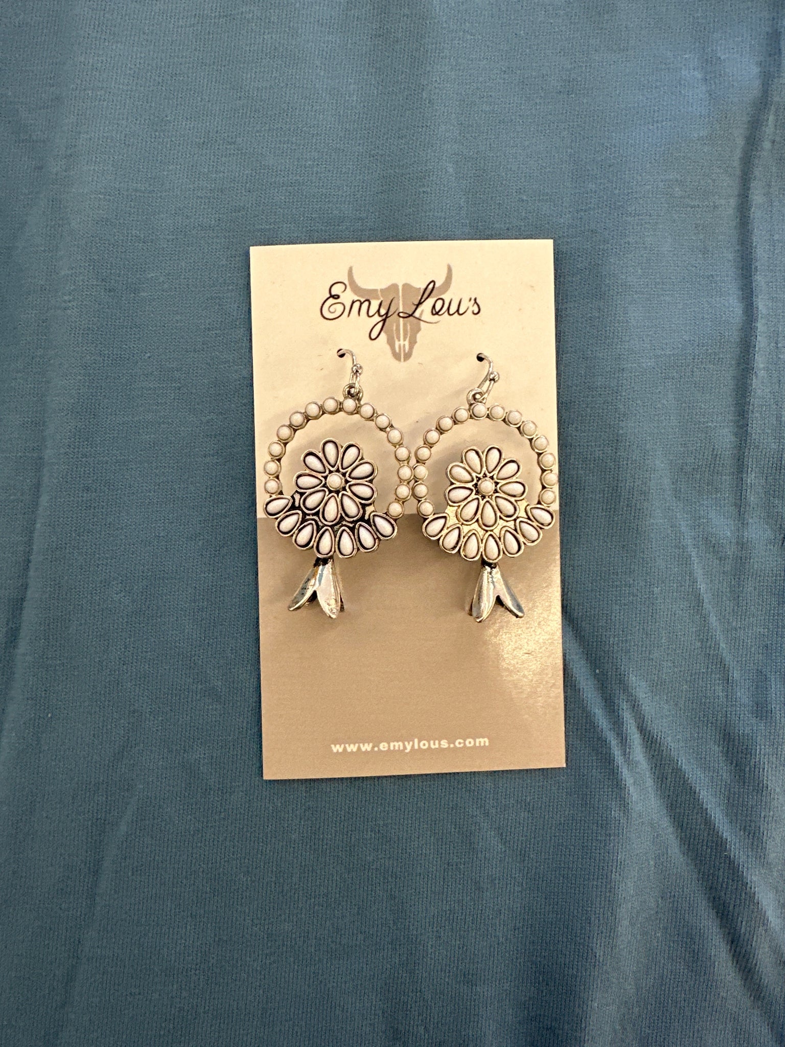 Howlite Canyon Crest Silvertone Squash Blossom Earrings