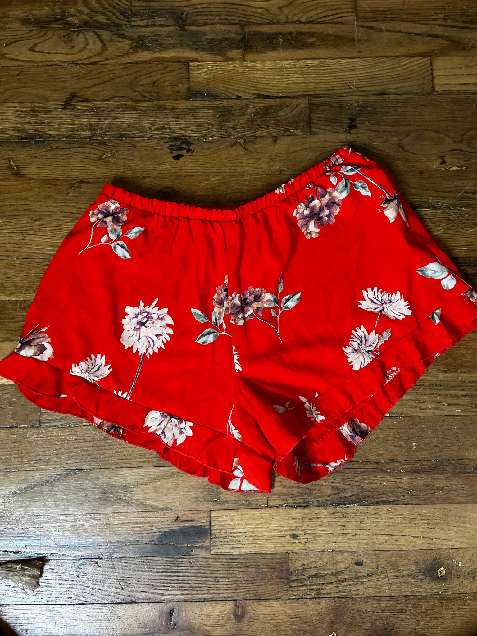 Red Floral Ruffle Short