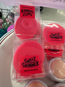 Sweet & Shimmer Silicone Face Brush