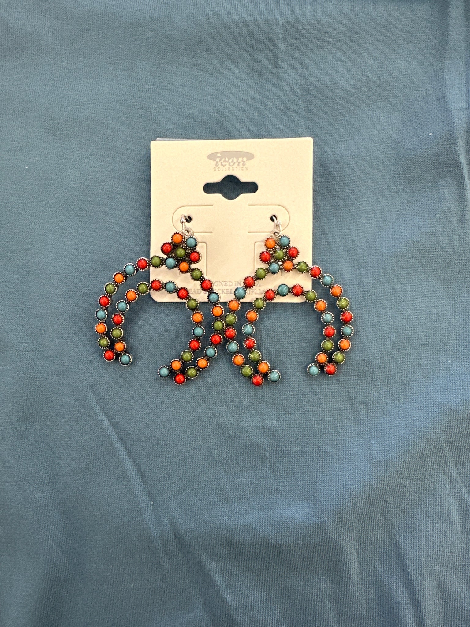 Multi-Color Lexa
Naja Earrings