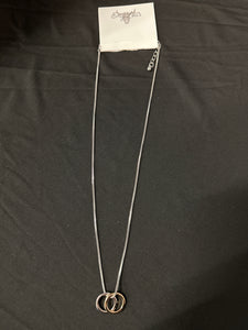 Multi tonal rings necklace