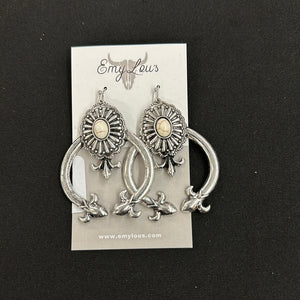 Howlite and Silvertone Kingman Arch Earrings