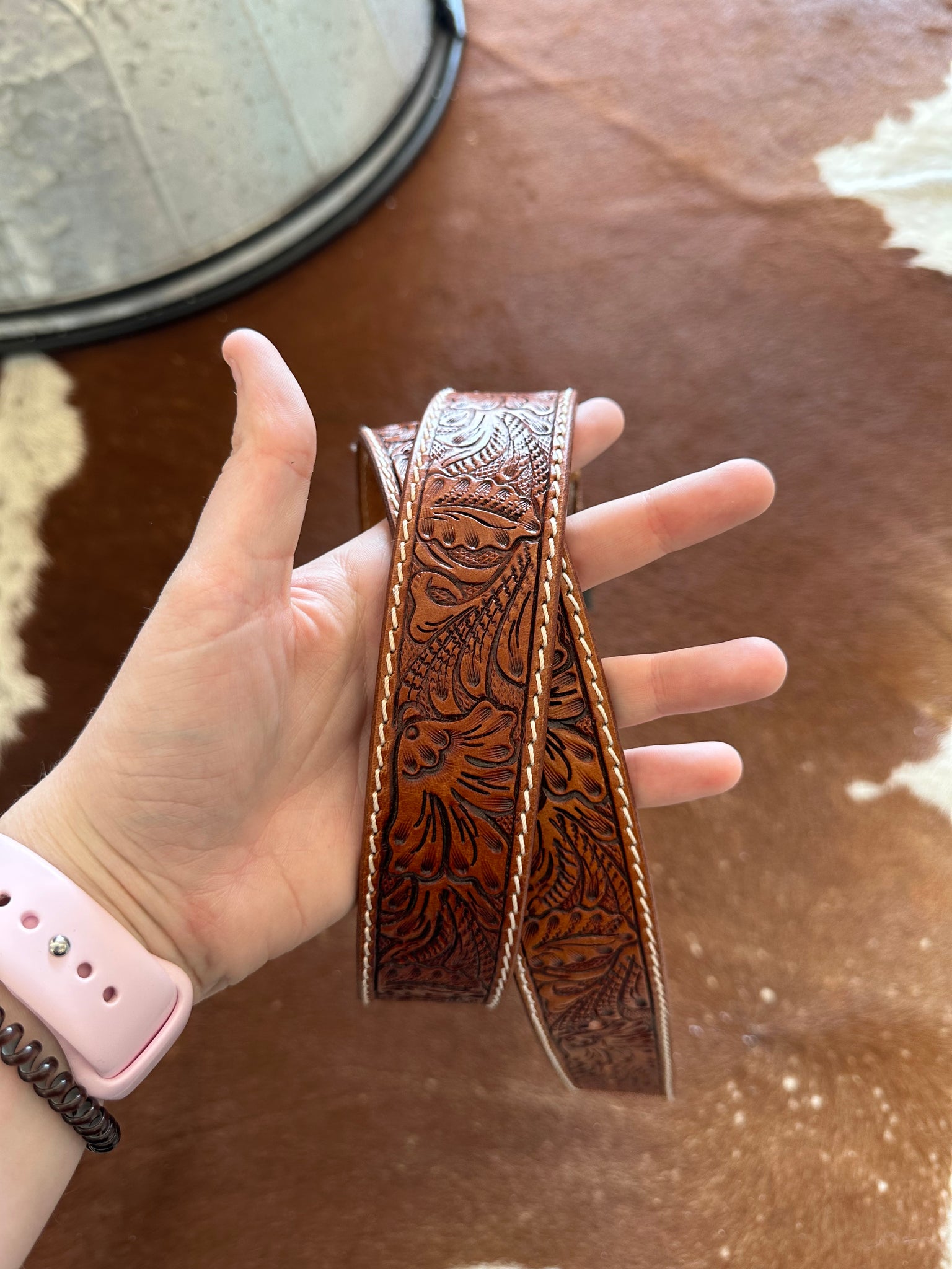 Brisk Leaves Hand-Tooled Leather Belt