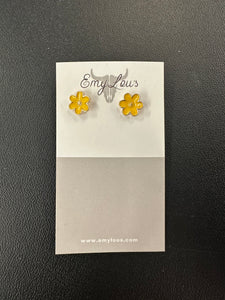 Simply Southern Yellow Flower Stud