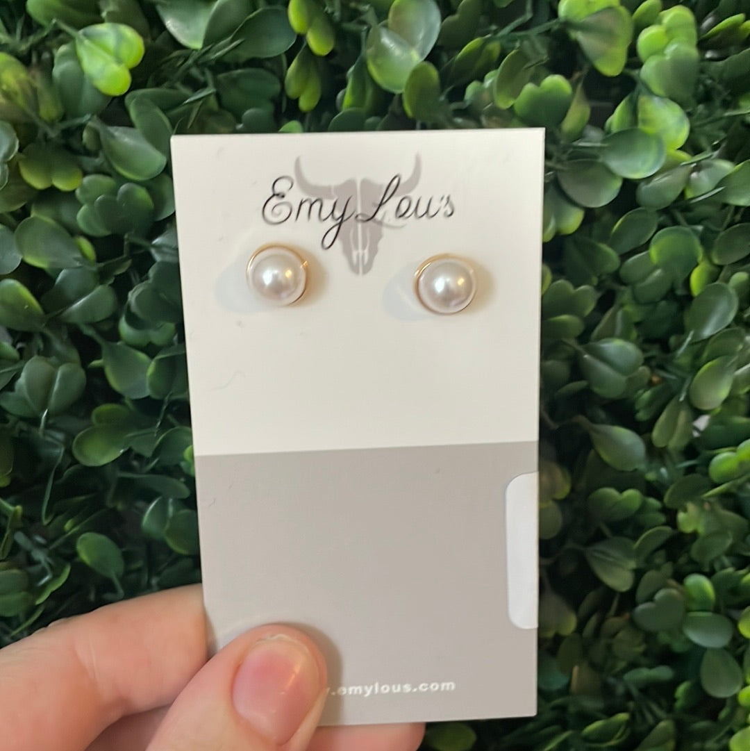Simply Southern Pearl Gold Studs